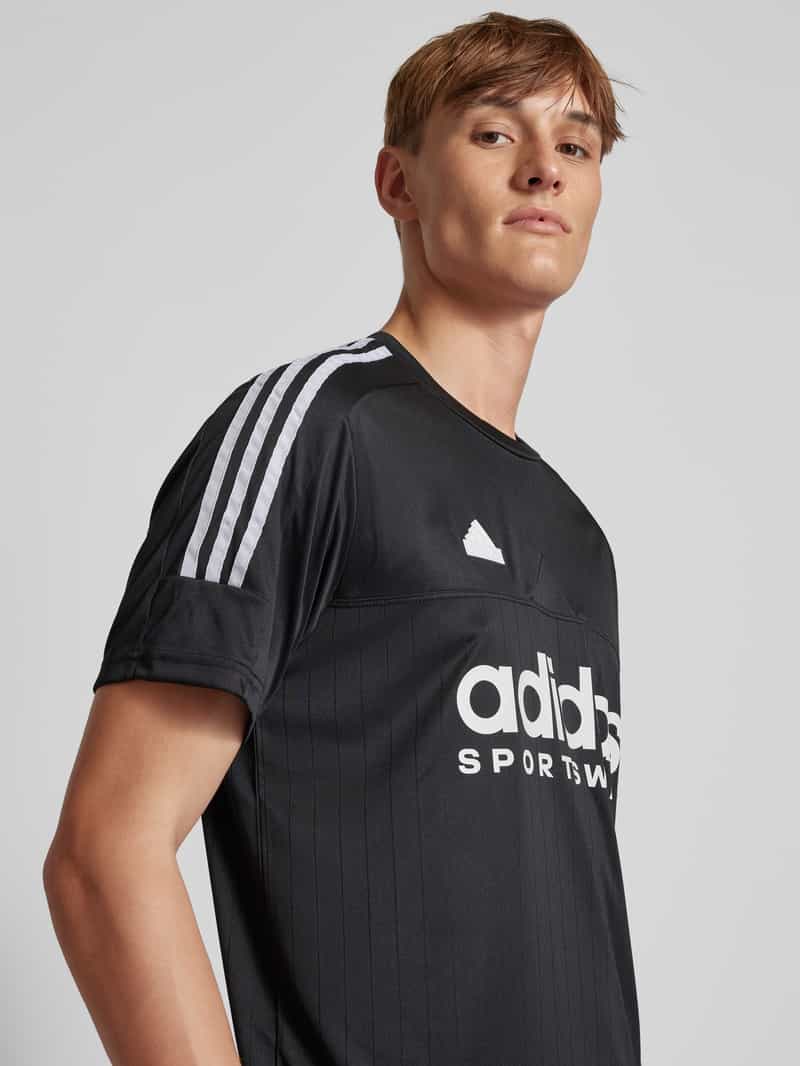ADIDAS SPORTSWEAR T-shirt met labelprint model 'TIRO'