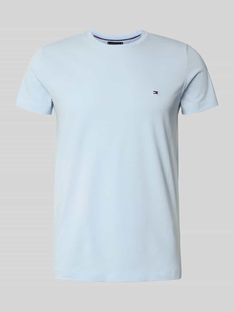 Tommy Hilfiger Slim fit T-shirt van een mix van katoen en elastaan