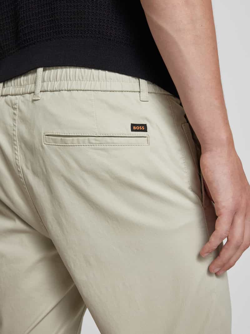 Boss Orange Tapered fit chino met achterzakken