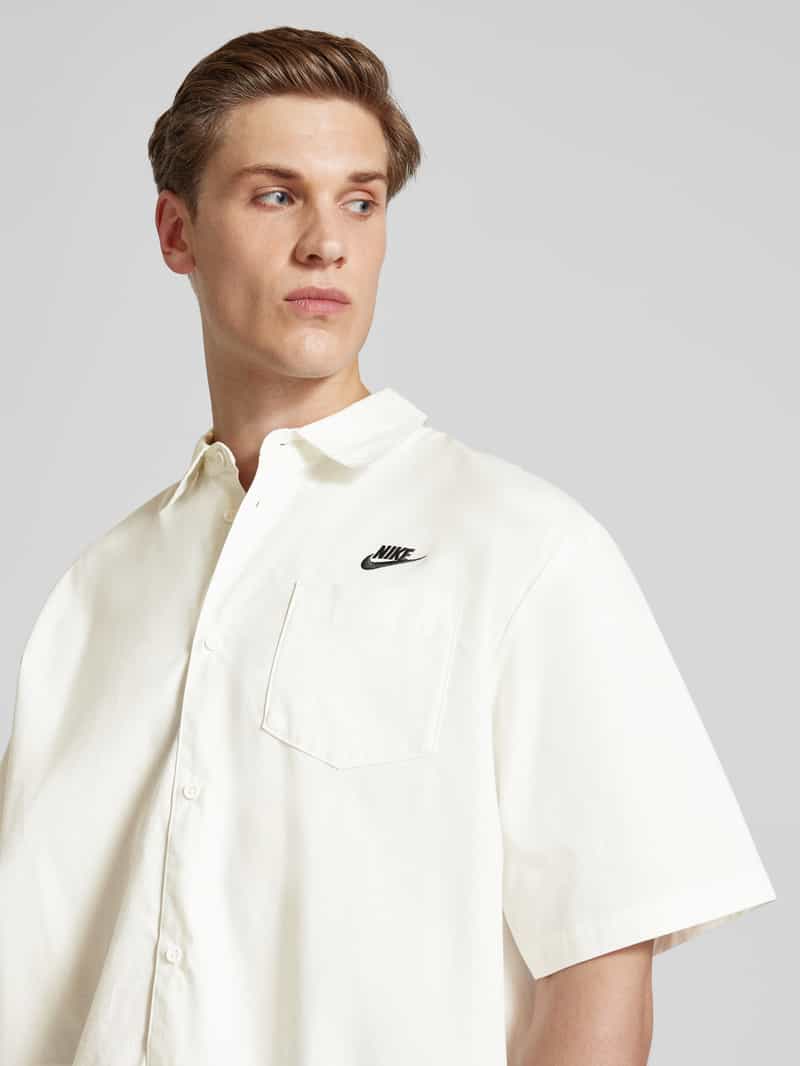 Nike Regular fit vrijetijdsoverhemd met logostitching