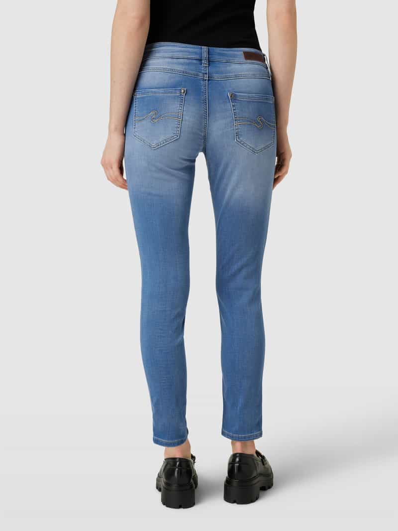 Slim fit jeans met verkort model, model 'MANIE' Blue Monkey