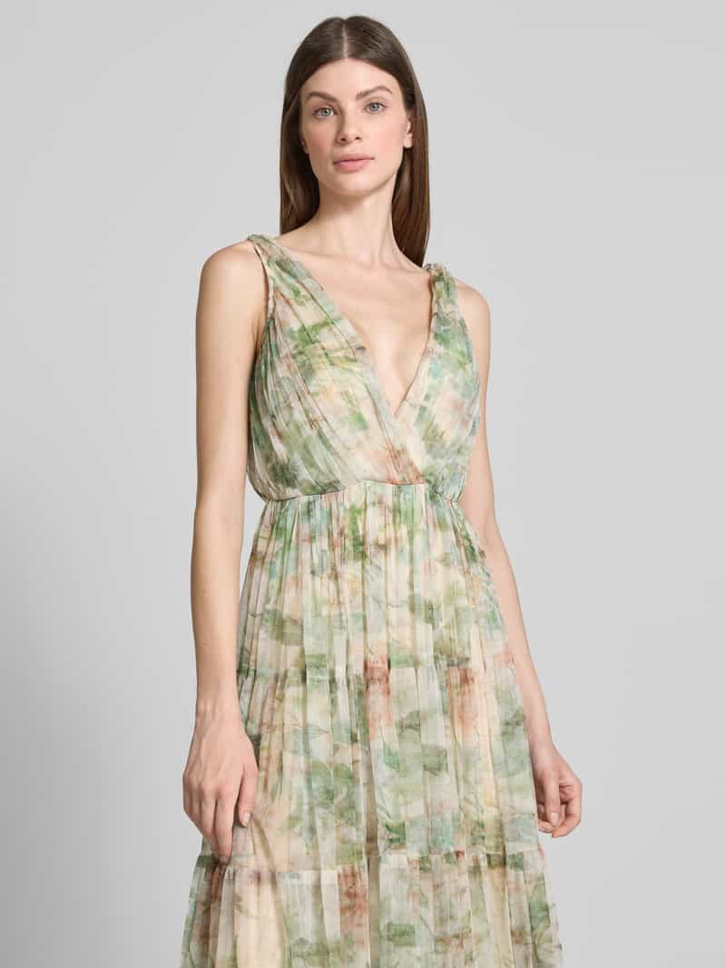 Lace & Beads Avondjurk in laagjeslook met V-hals