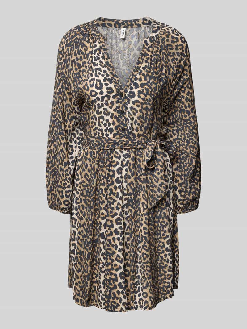 Only Getailleerde mini-jurk van pure viscose model 'NOVA'