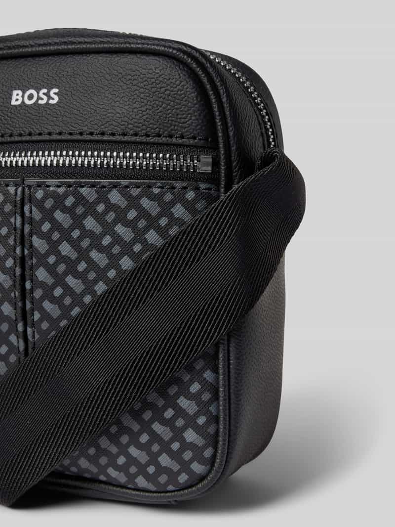 Boss Schoudertas met voorvak model 'Zair'