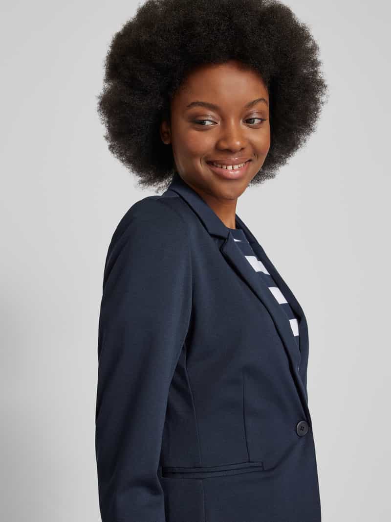 b.Young Blazer met paspelzakken model 'Rixzetta'