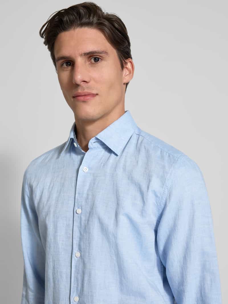 Boss Casual fit zakelijk overhemd met knoopsluiting