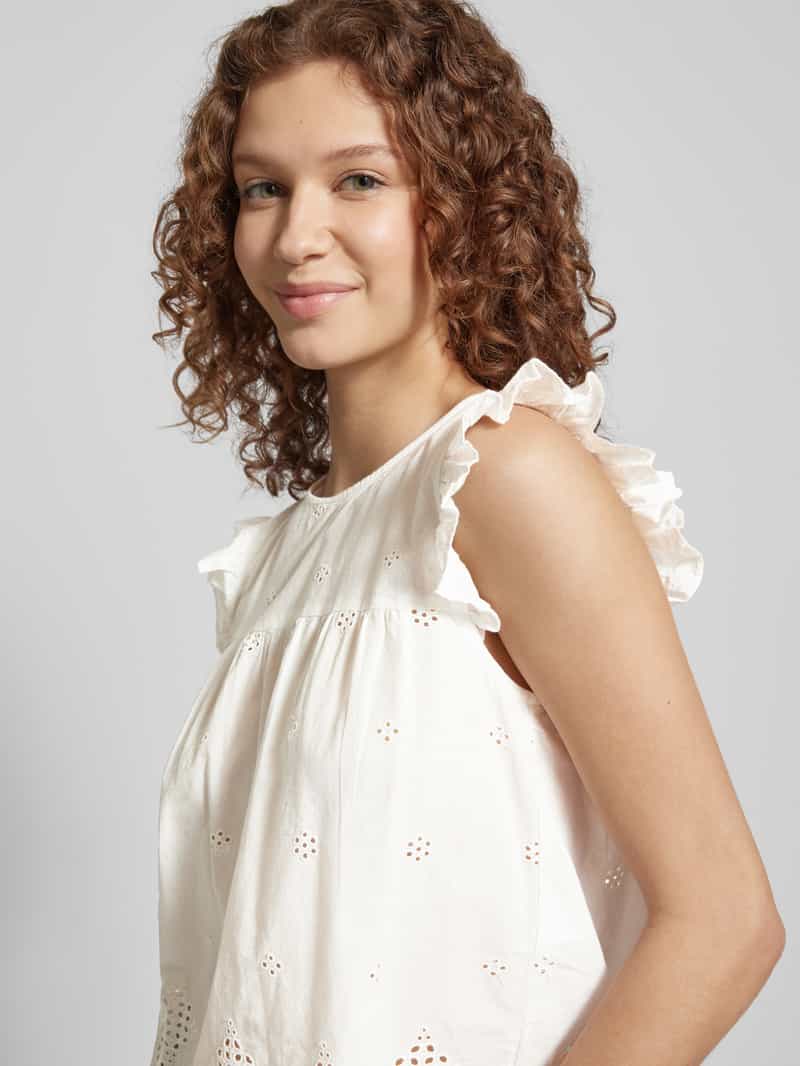 Only Blousetop met ajourpatroon model 'SILLA'