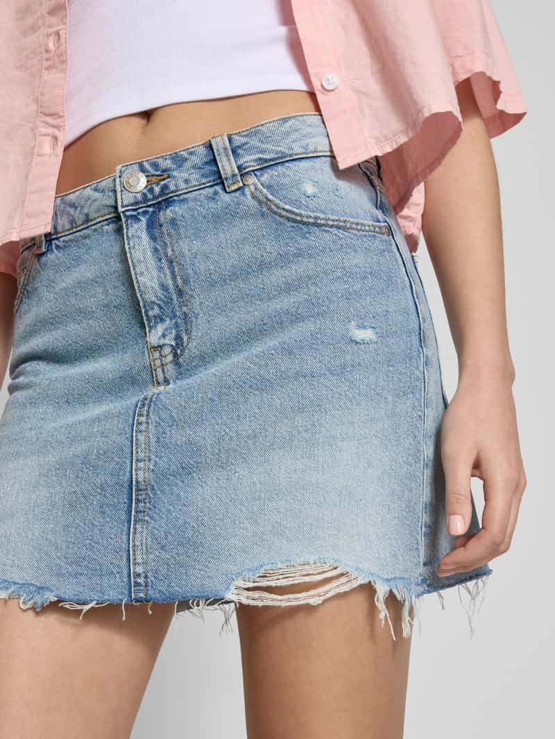 Review Jeansrok in destroyed-look met knoop- en ritssluiting