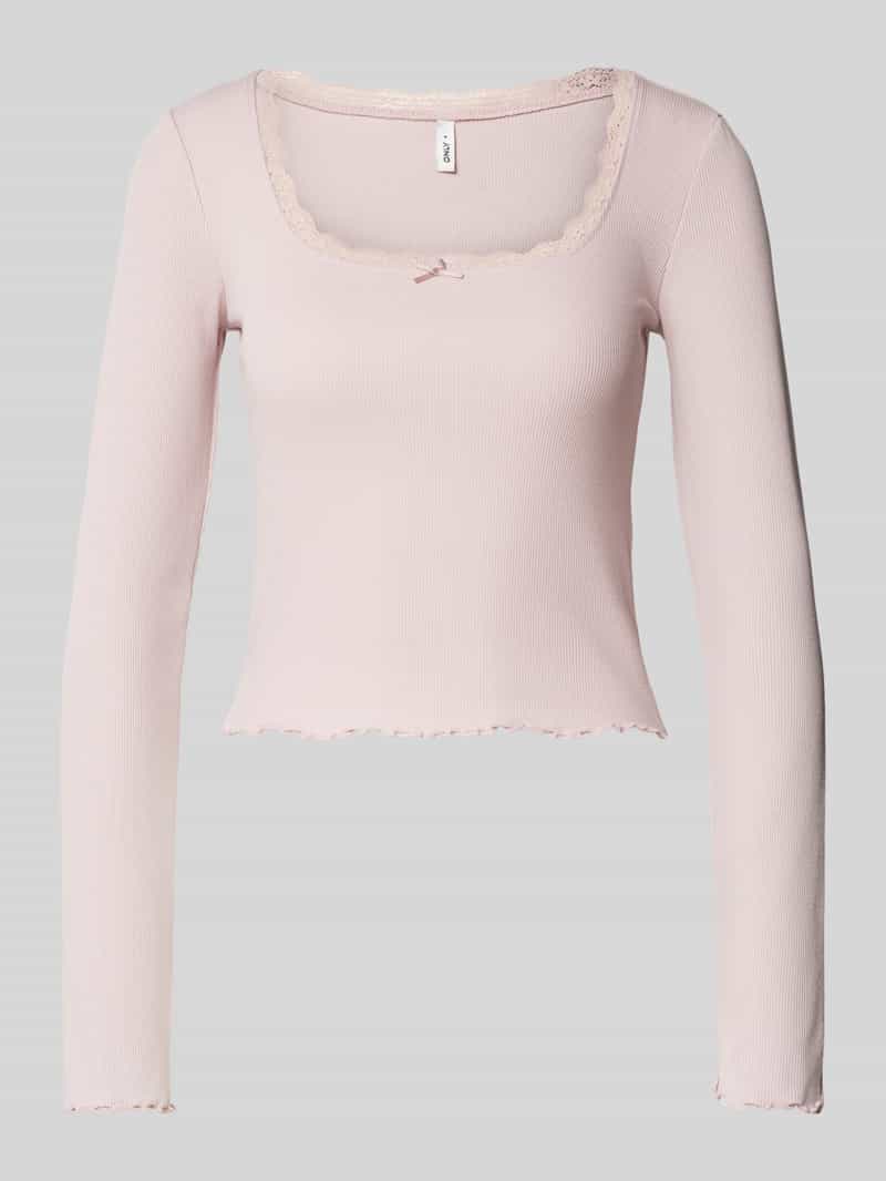 Only Slim fit shirt met lange mouwen en met kant versierde boothals model 'WILMA'