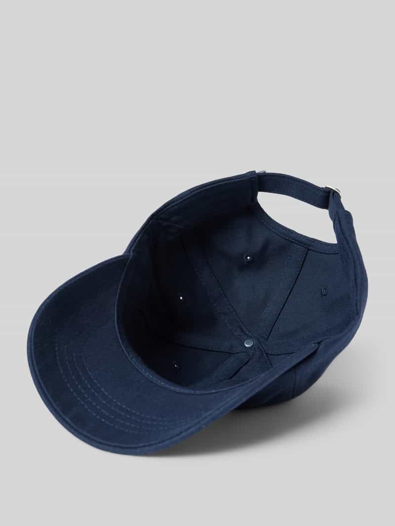 The North Face Baseballpet met labelstitching