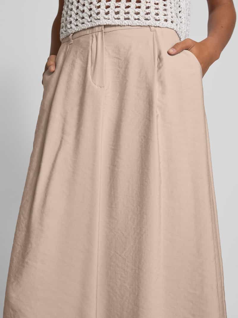 Betty Barclay Midirok met bandplooien