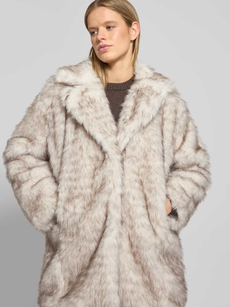 Only Boxy fit jack van imitatiebont met fly-away-kraag model 'DAWN LIFE'