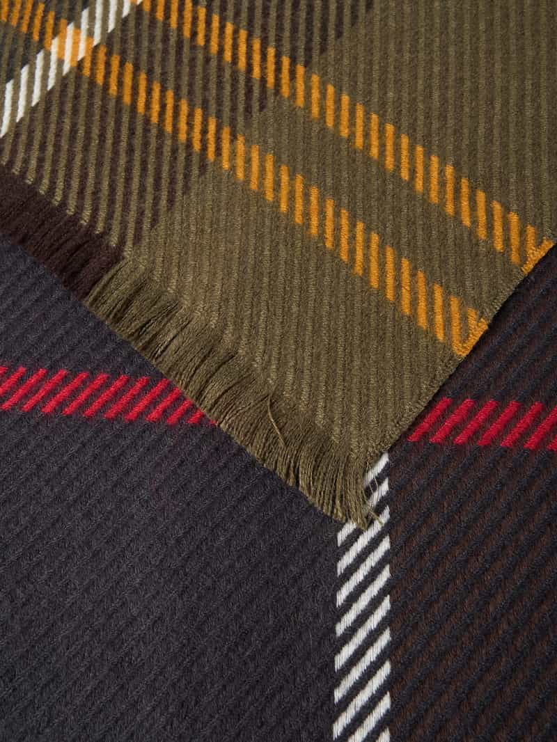 Barbour Sjaal met all-over motief model 'BLAIR TARTAN'