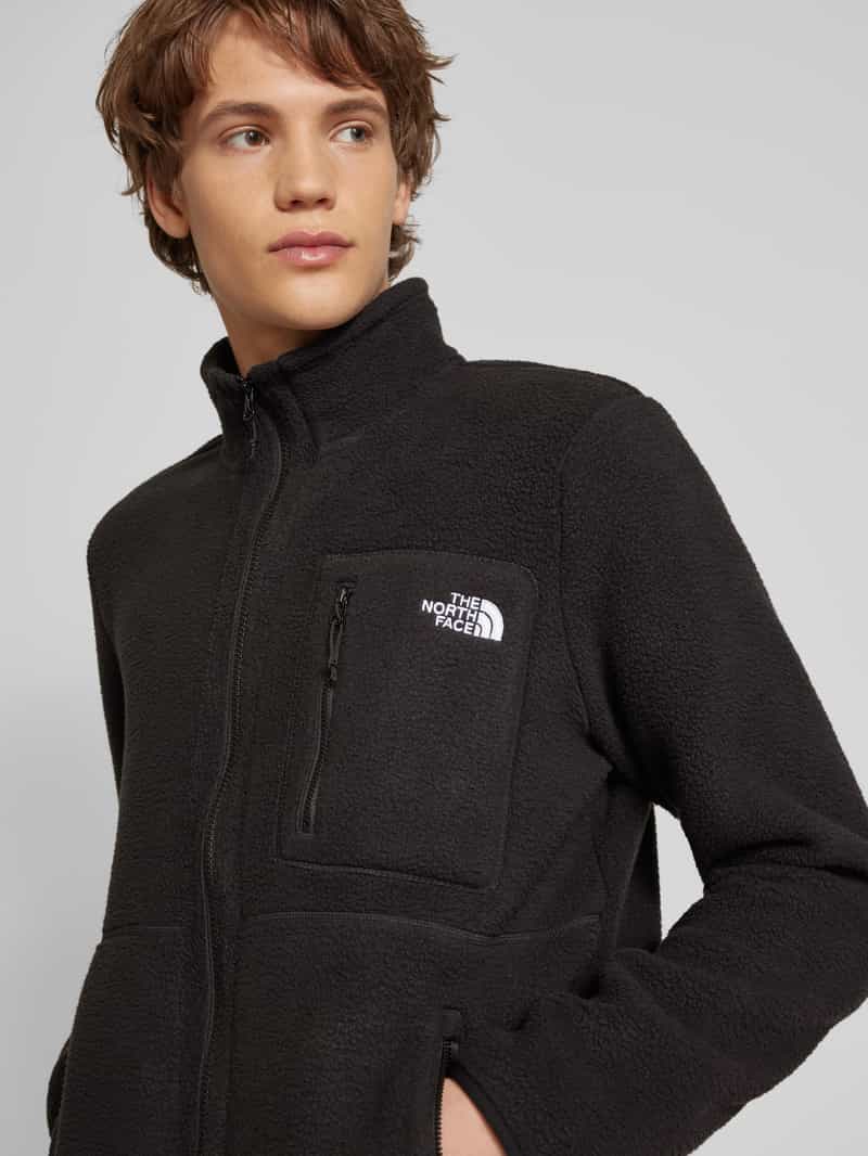 The North Face Sweatjack met labelstitching model 'Yumiori'
