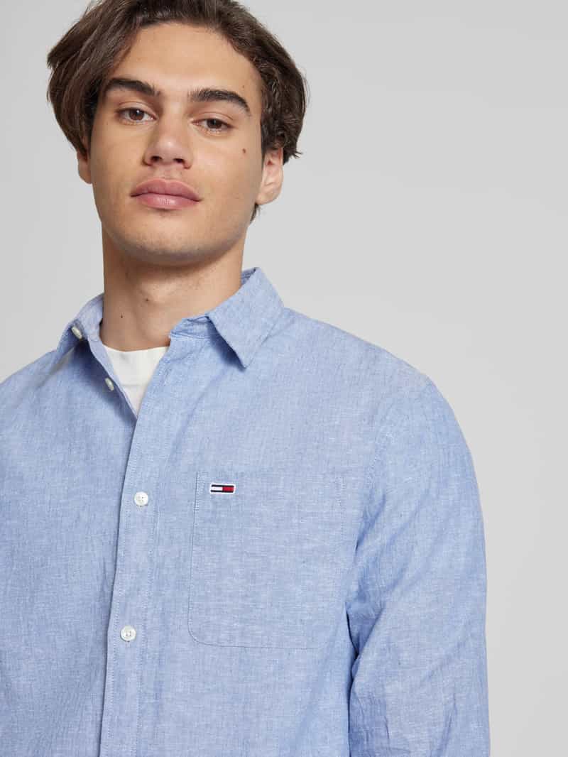 Tommy Jeans Vrijetijdsoverhemd van een mix van katoen en linnen met labelstitching