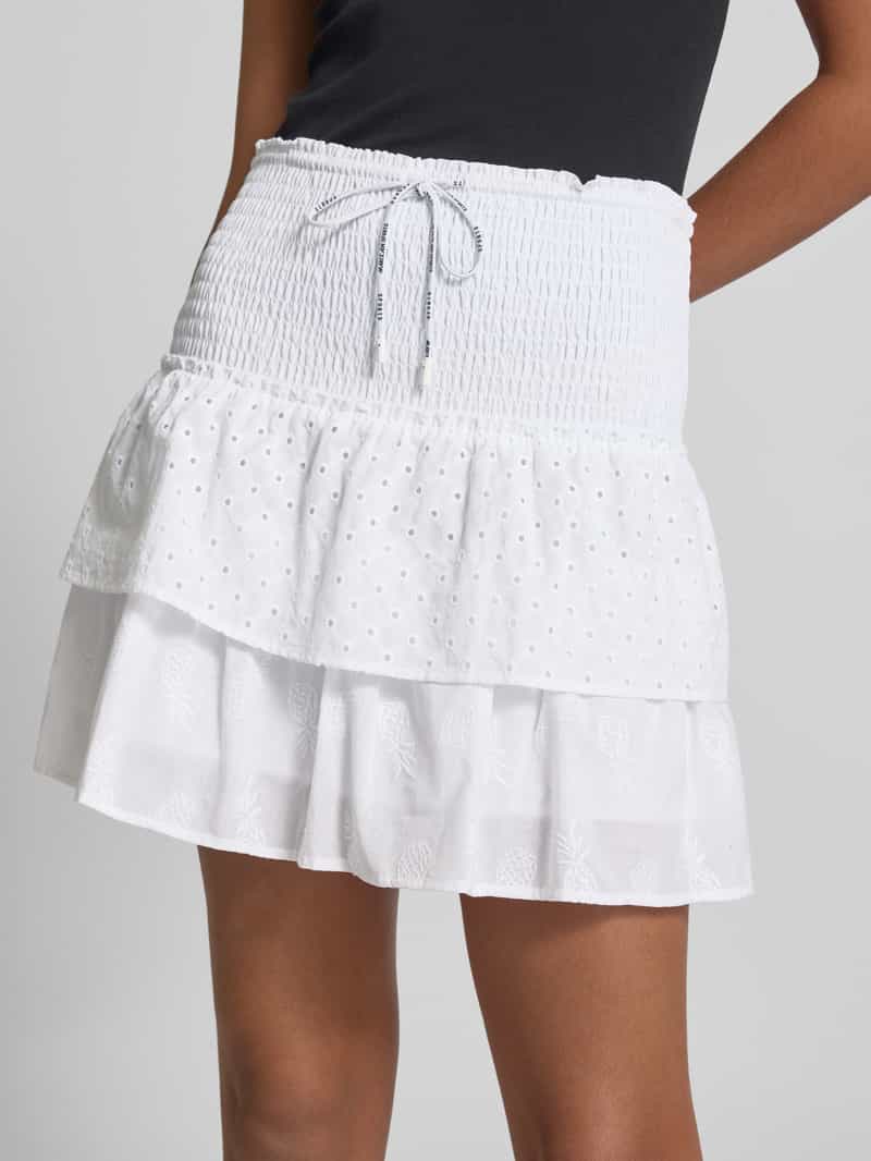 Marc Cain Minirok met broderie anglaise en volantzoom