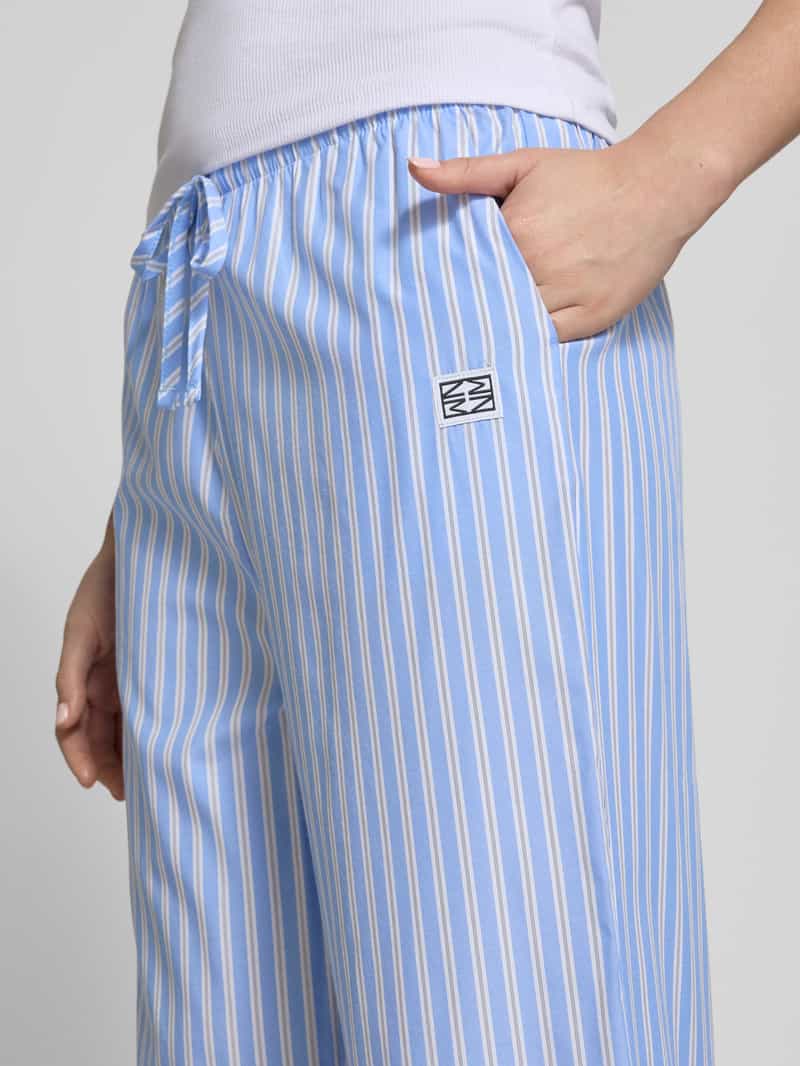 Noisy May Straight leg broek met labelpatch model 'FRIDA'