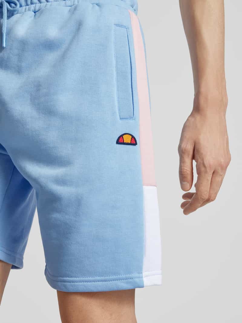 Ellesse Sweatshorts met labelstitching model 'TURI'