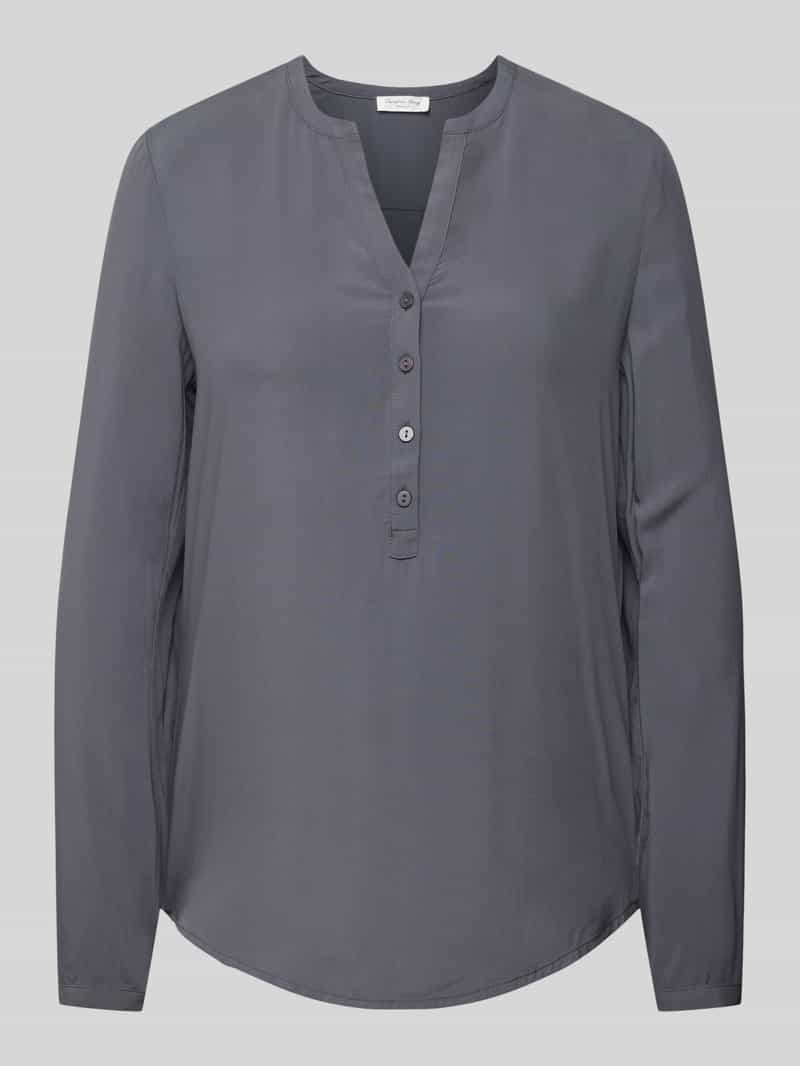 Christian Berg Woman Blouse met lange mouwen en serafinohals