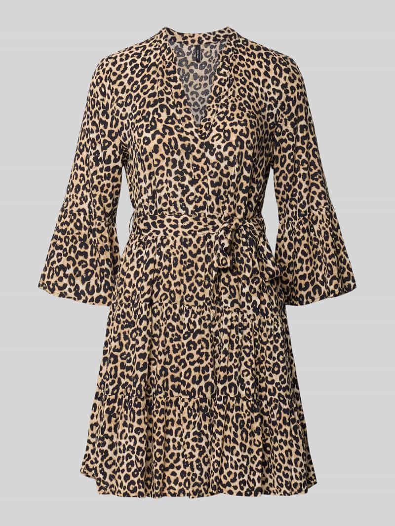 Getailleerde tuniekjurk van pure viscose model 'MELBA'