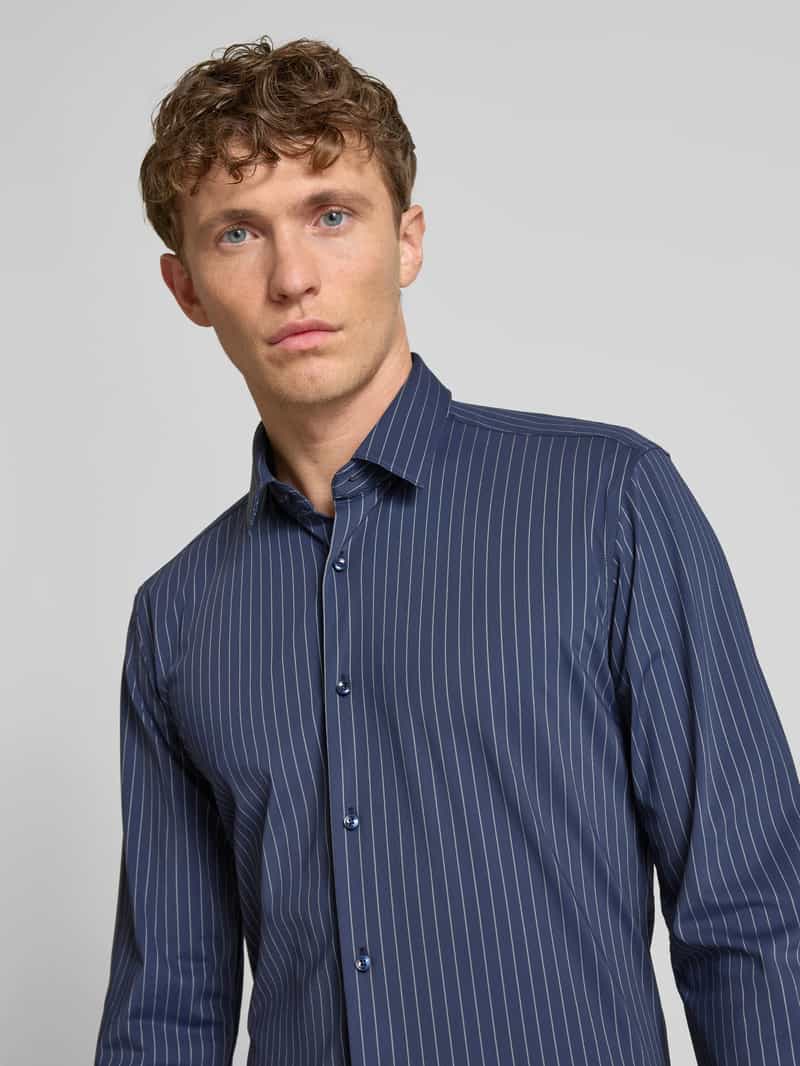 Boss Slim fit zakelijk overhemd met knoopsluiting