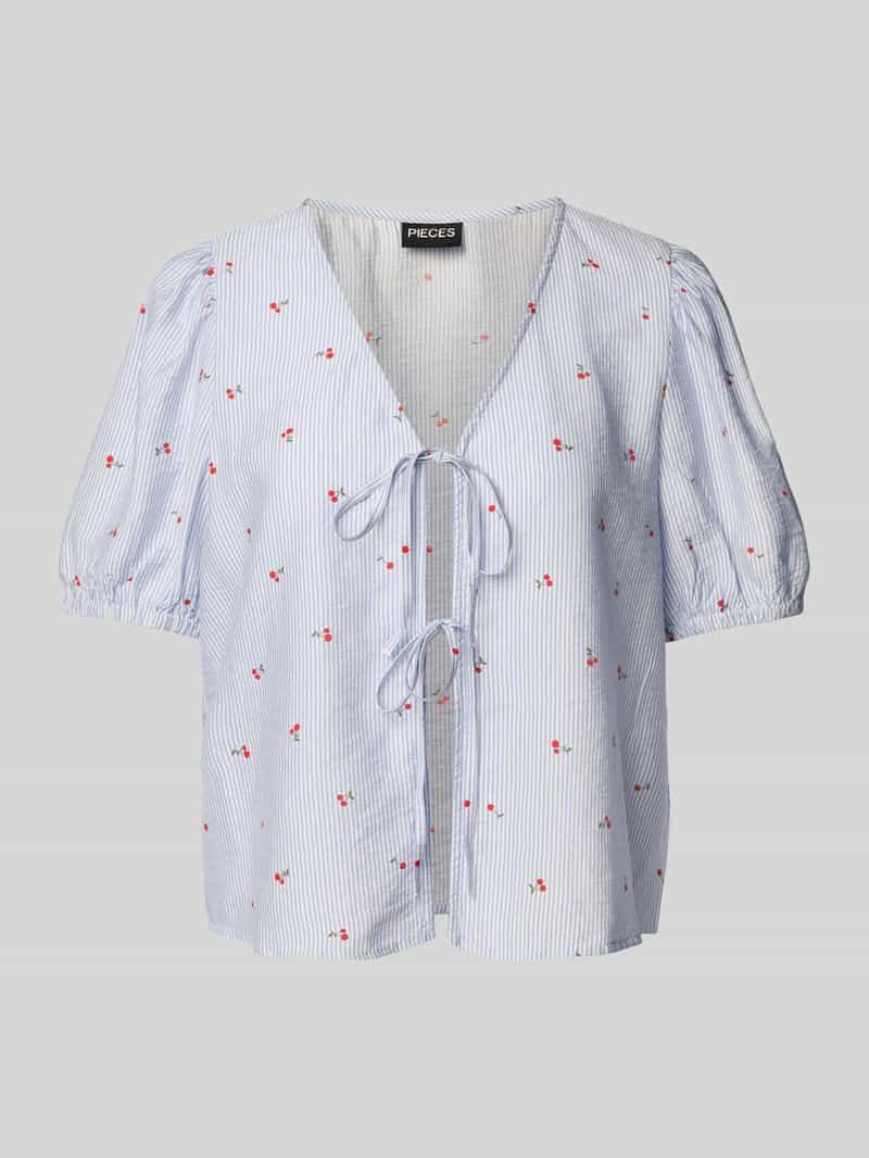 Pieces Regular fit blouseshirt met vetersluiting model 'FIONNA'