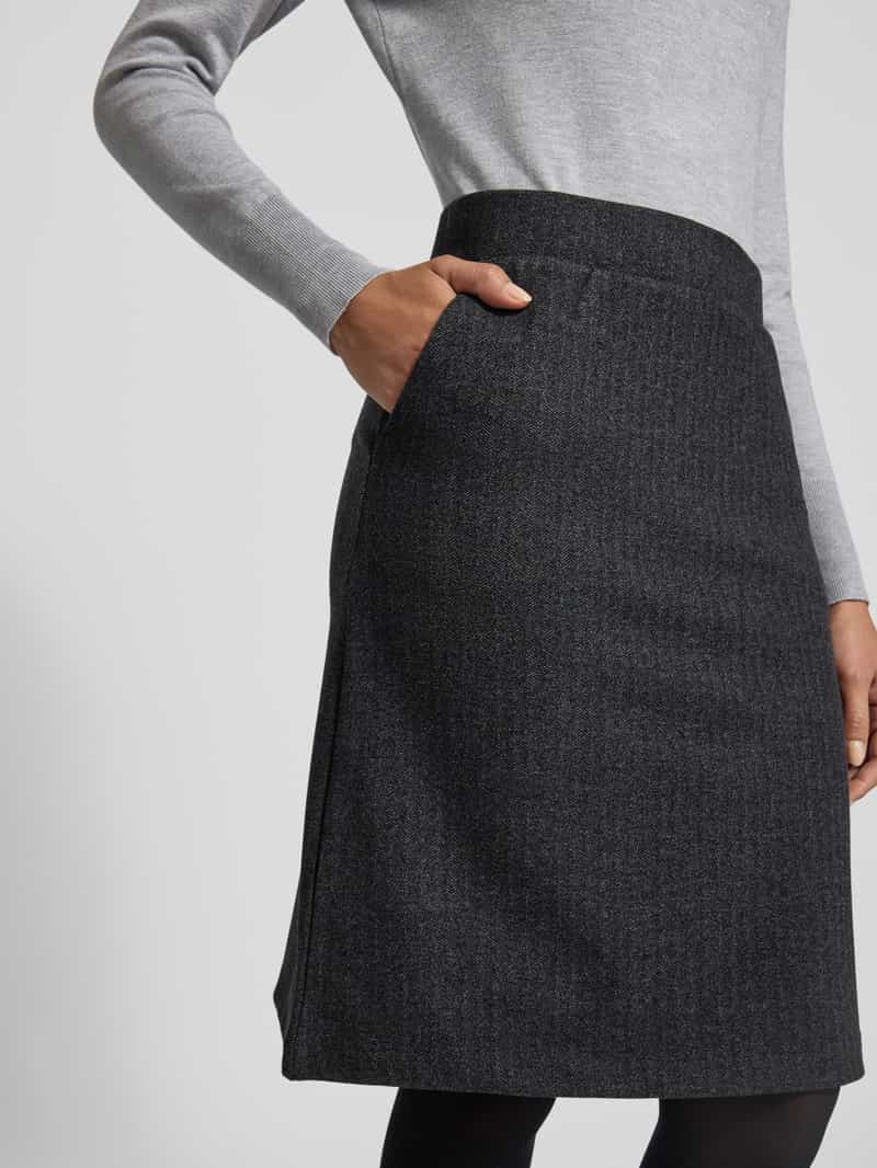 Soyaconcept Knielange rok met steekzakken model 'VINJA'