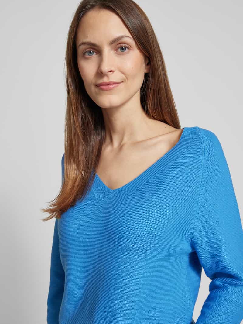 s.Oliver RED LABEL Comfort fit gebreide pullover van katoenmix met V-hals