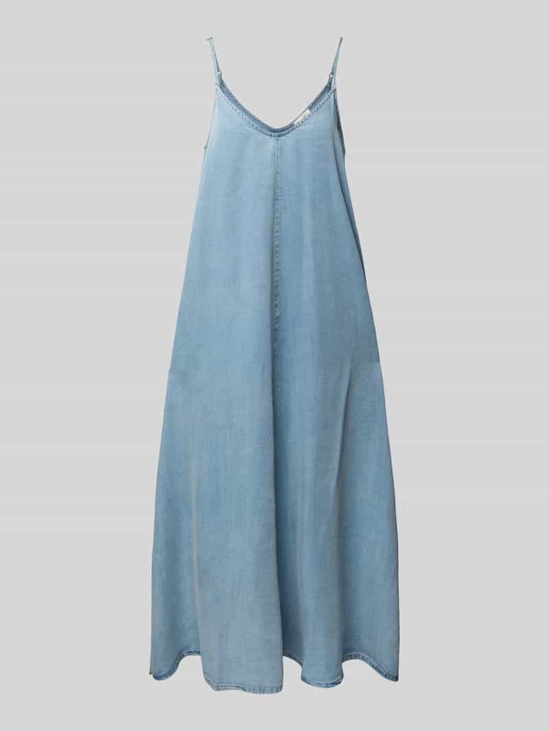 My Essential Wardrobe Jeansjurk met afgeronde V-hals model 'Nelly'