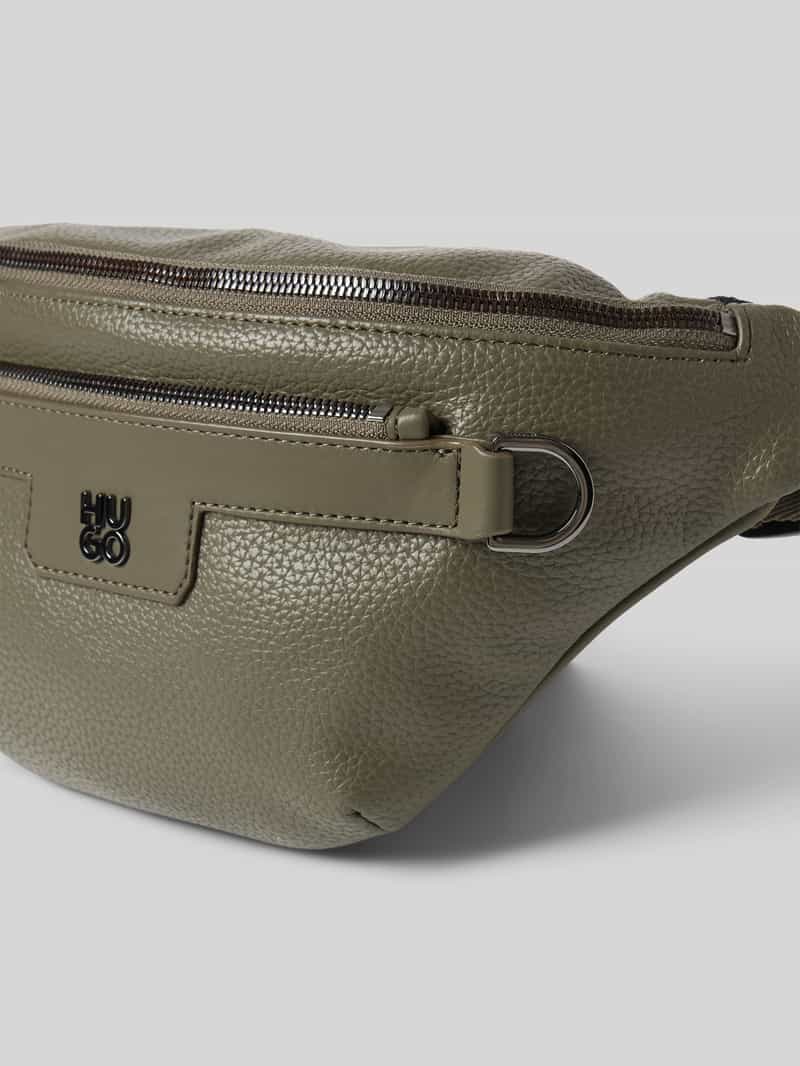 HUGO Heuptasje met labeldetail model 'Nesh'