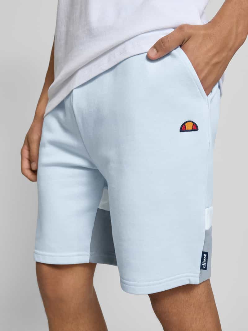 Ellesse Regular fit sweatshorts met logobadge model 'HARKAN'