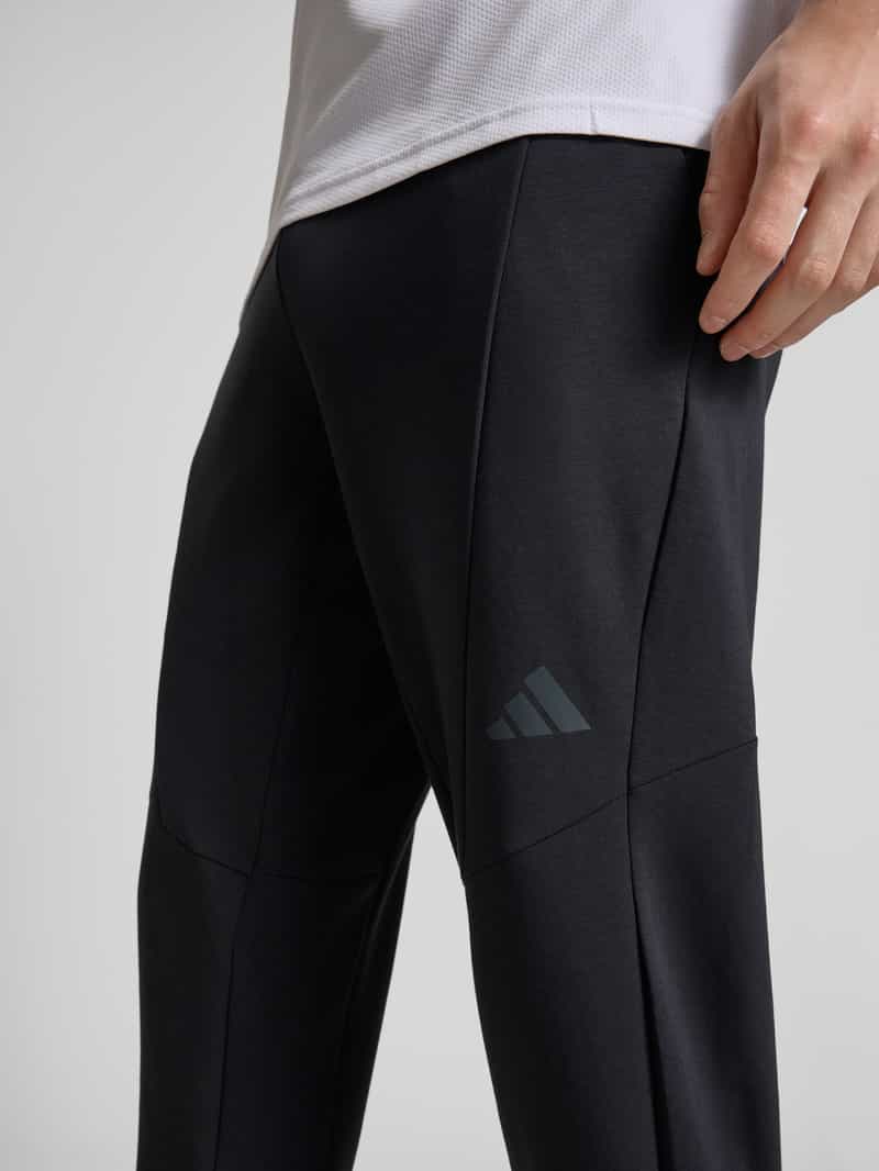 adidas Training Slim fit sweatpants met elastische band