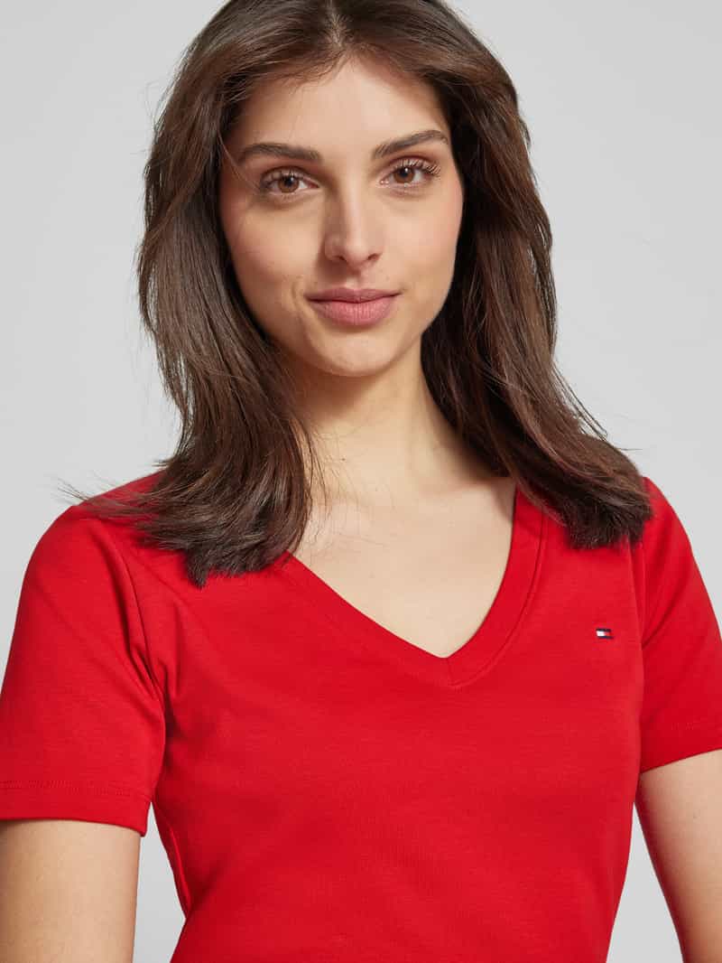 Tommy Hilfiger Slim fit T-shirt met V-hals model 'CODY'
