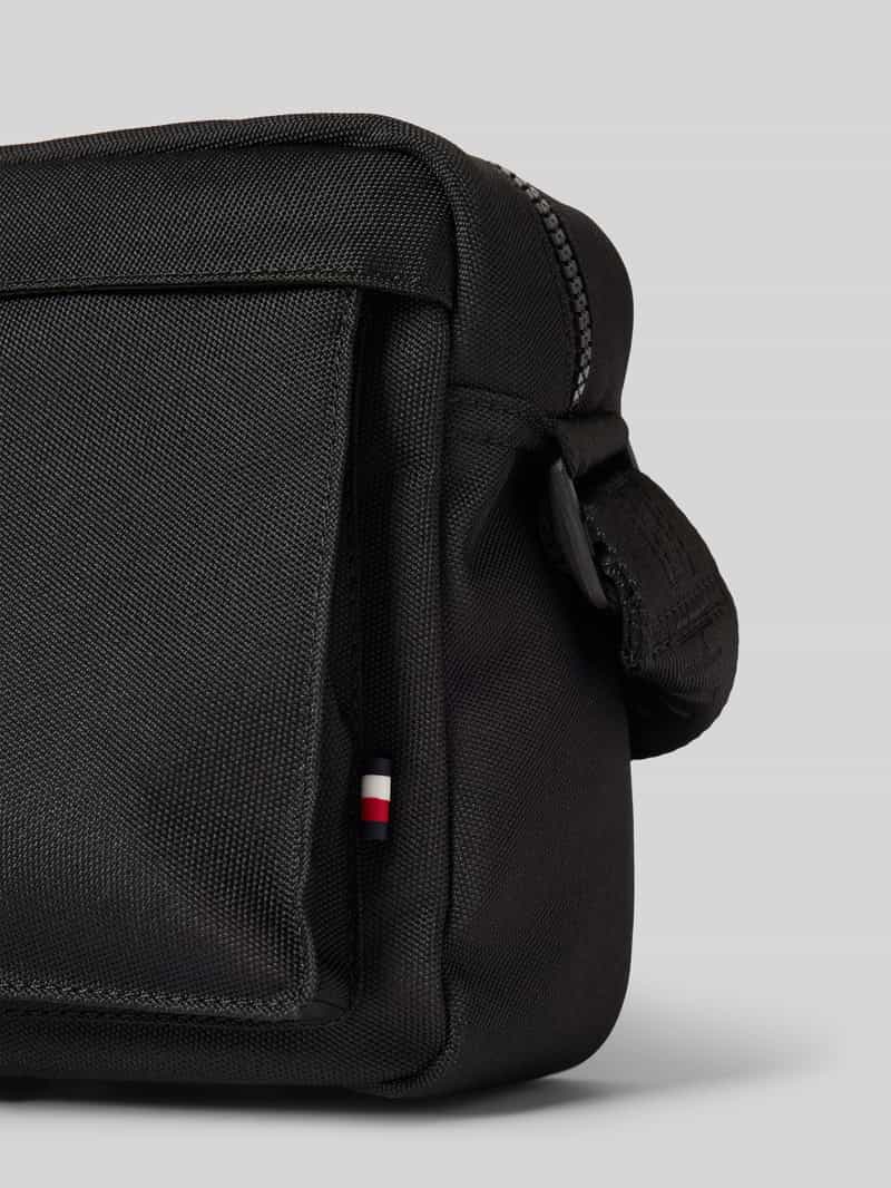 Tommy Hilfiger Schoudertas met labelprint model 'ELEMENT'