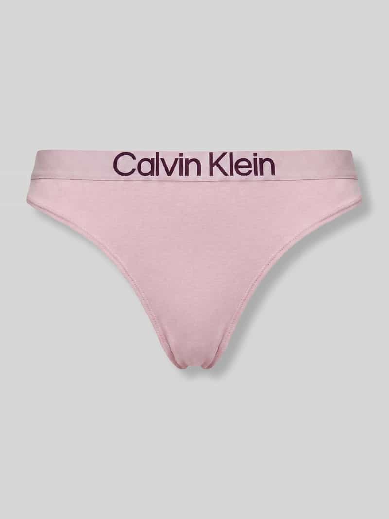 String met elastische label in band