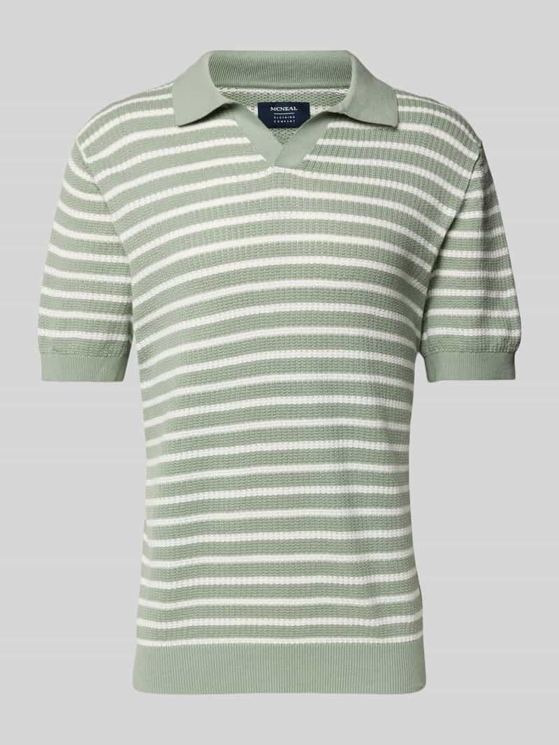 MCNEAL Regular fit poloshirt met V-hals