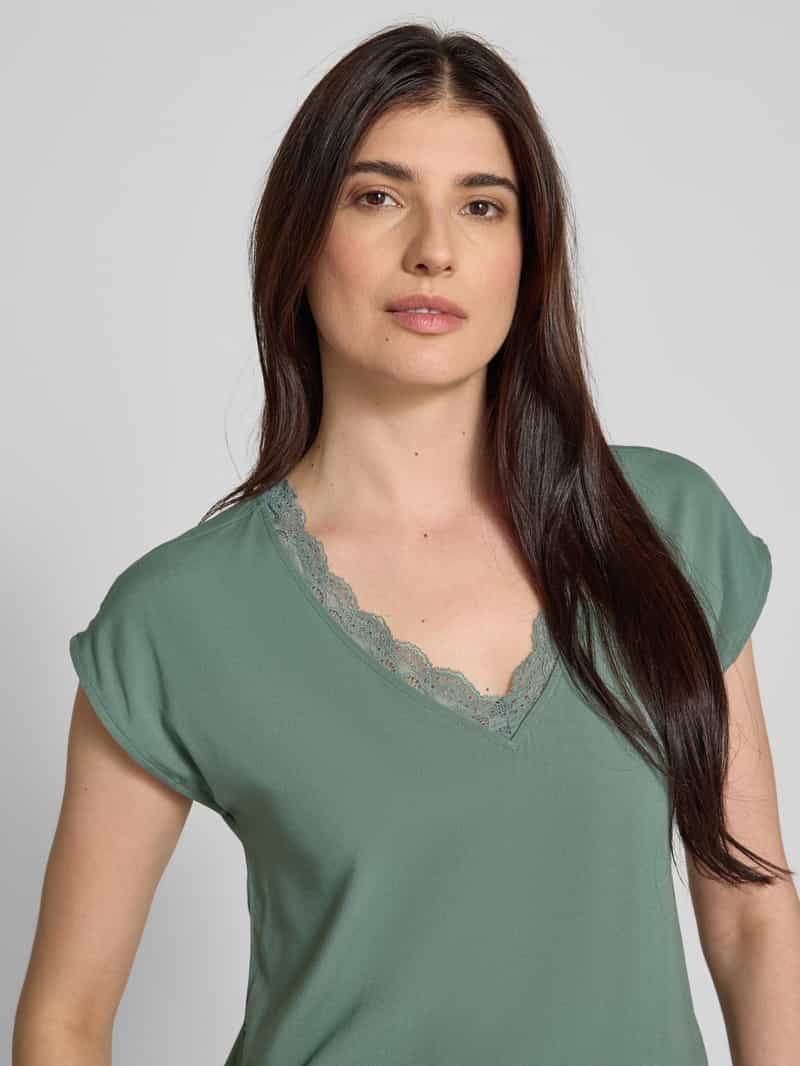 Vero Moda Regular fit blousetop met V-hals model 'BELLA'