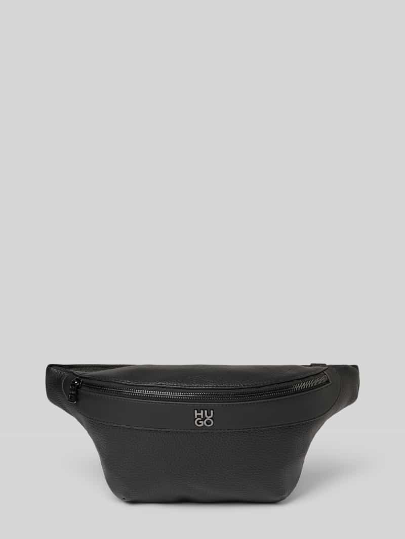 HUGO Heuptasje met labeldetail model 'Quantic'