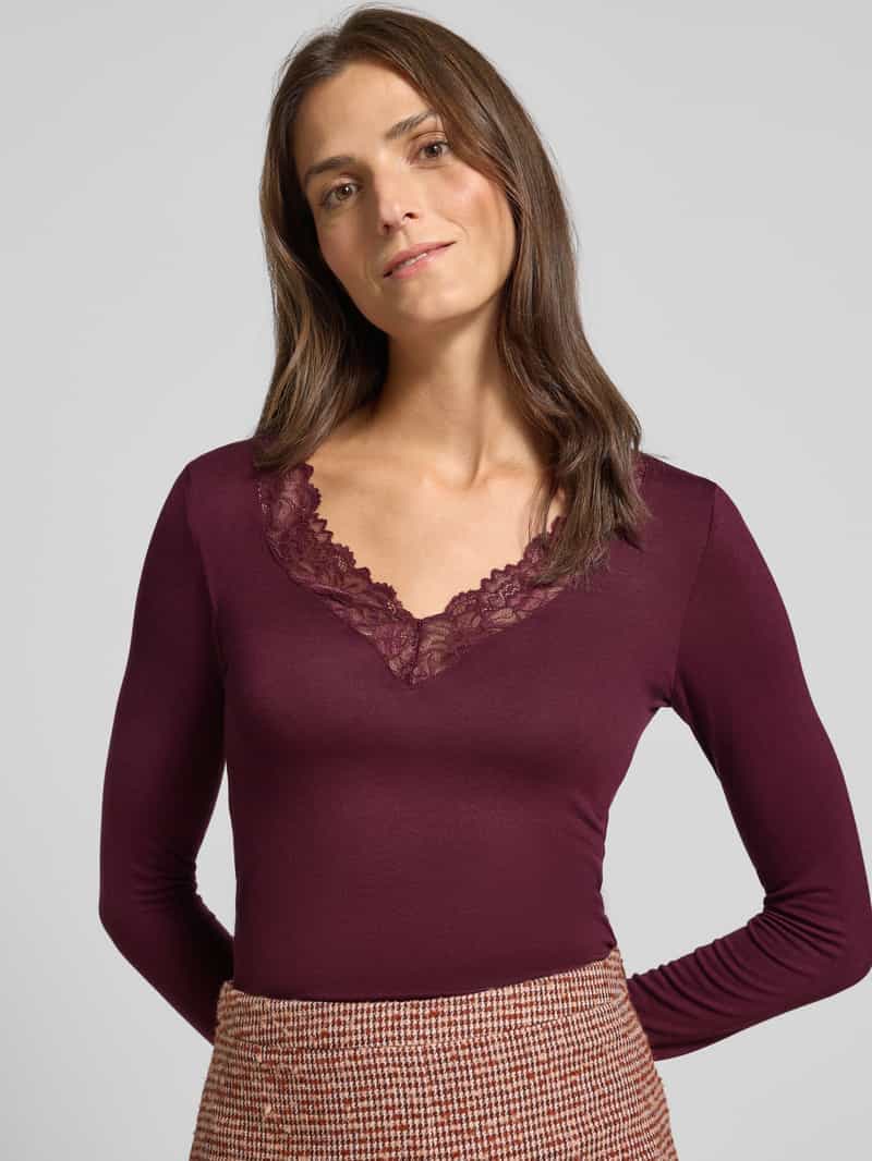 Vero Moda Regular fit shirt met lange mouwen van viscosemix model 'ROSA'