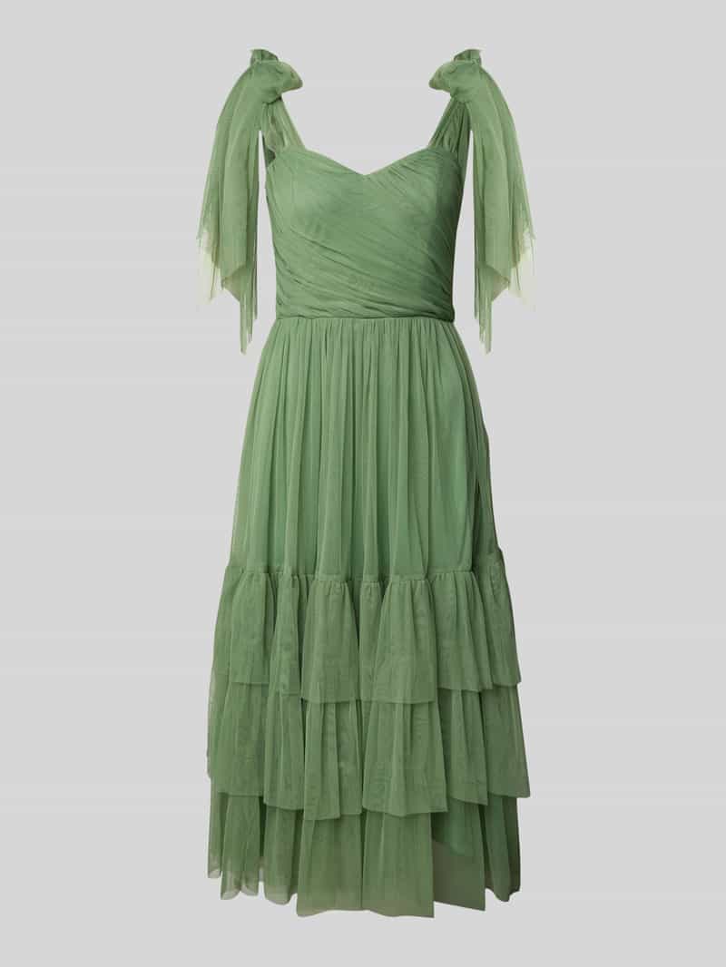 Lace & Beads Cocktailjurk in laagjeslook met plooien