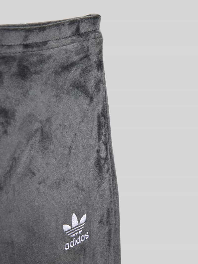 adidas Originals Bootcutbroek met labelstitching