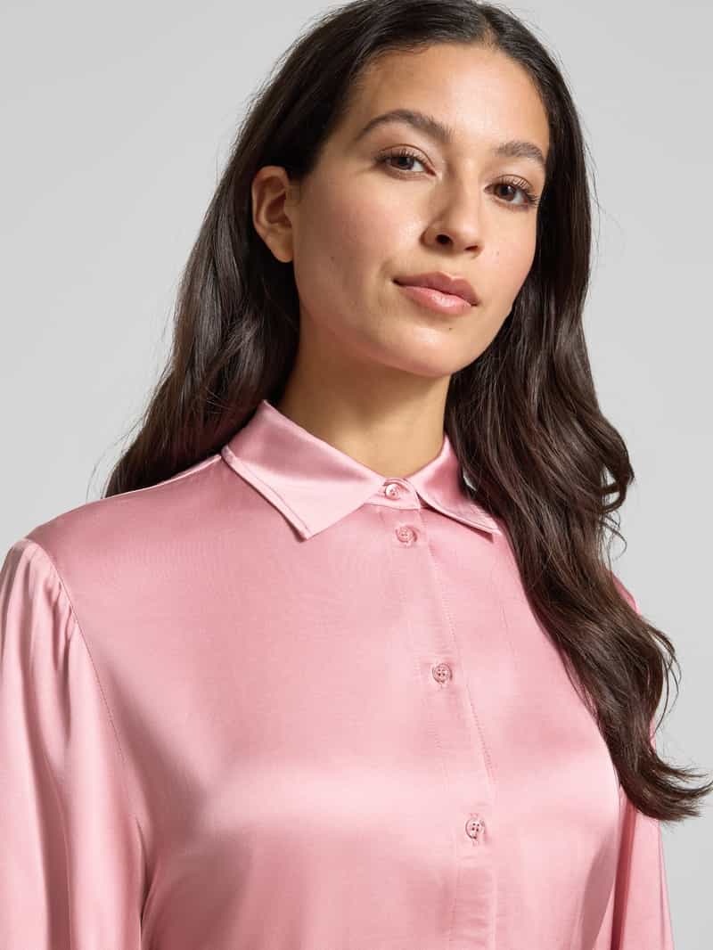 Emily Van den Bergh Regular fit blouse van viscose met knoopsluiting