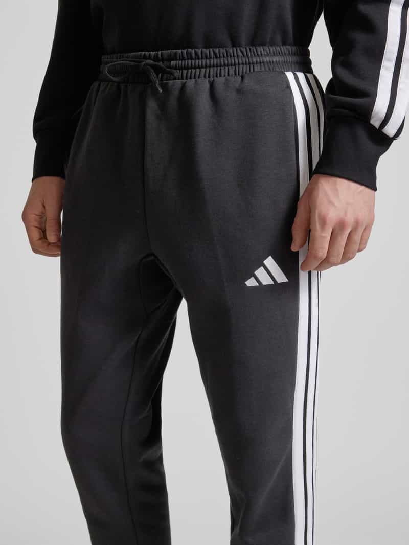 ADIDAS SPORTSWEAR Regular fit sweatpants met labelstitching