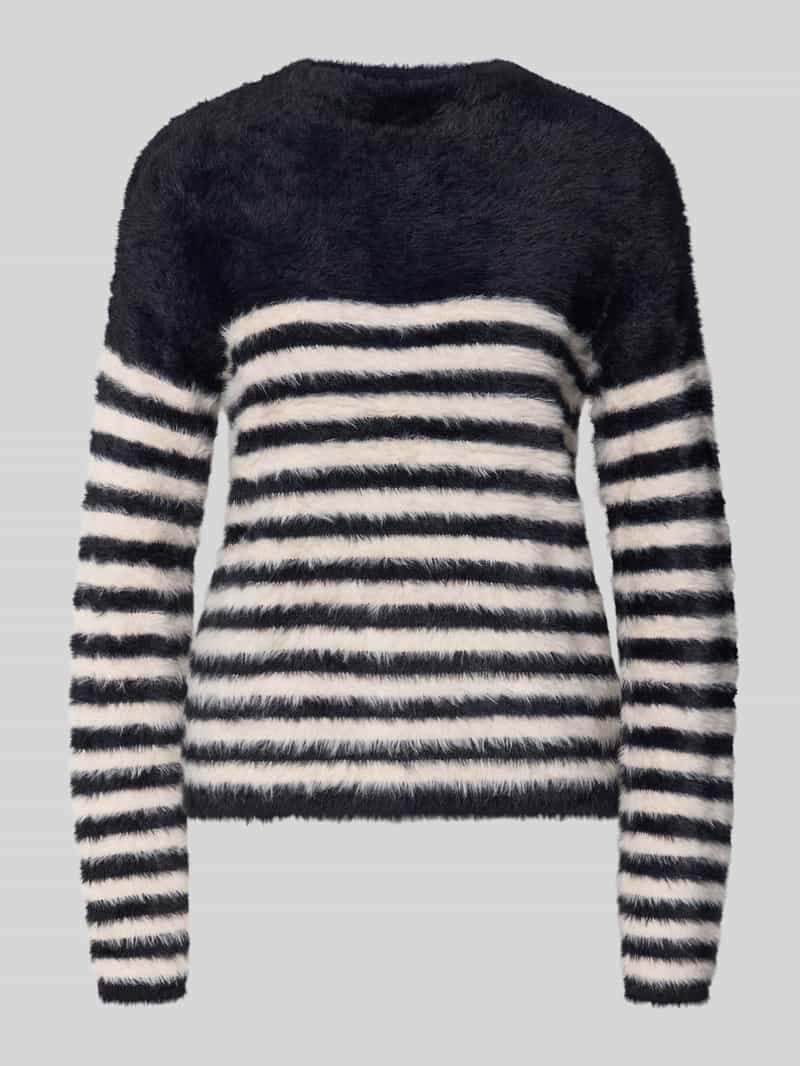 Christian Berg Woman Gebreide pullover van imitatiebont