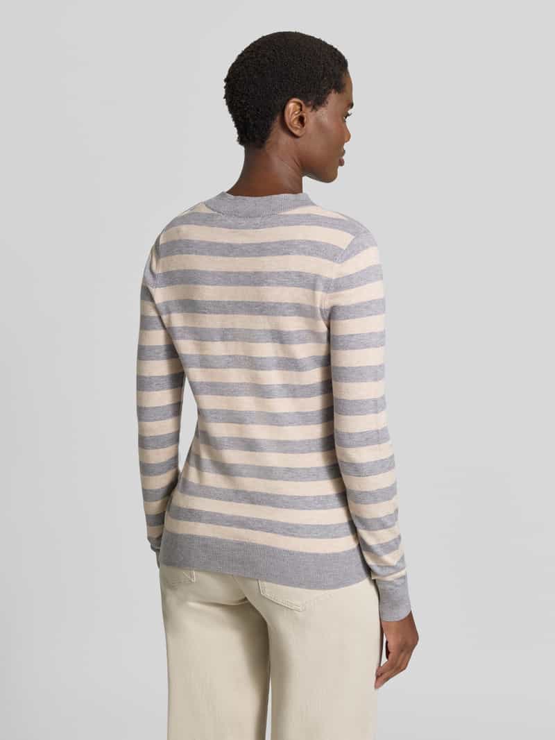 Christian Berg Woman Gebreide pullover met ronde hals