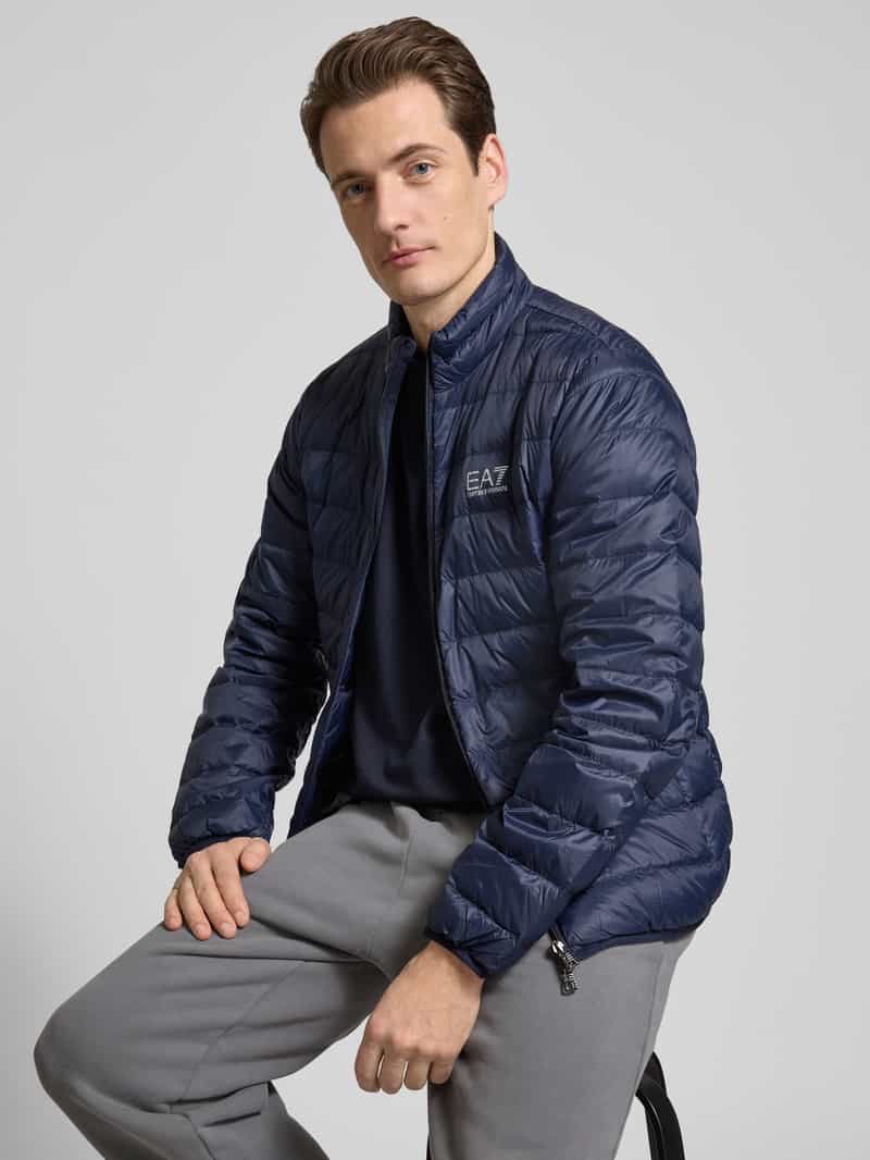 EA7 Emporio Armani Donsjack met labelprint model 'TRAIN CORE'
