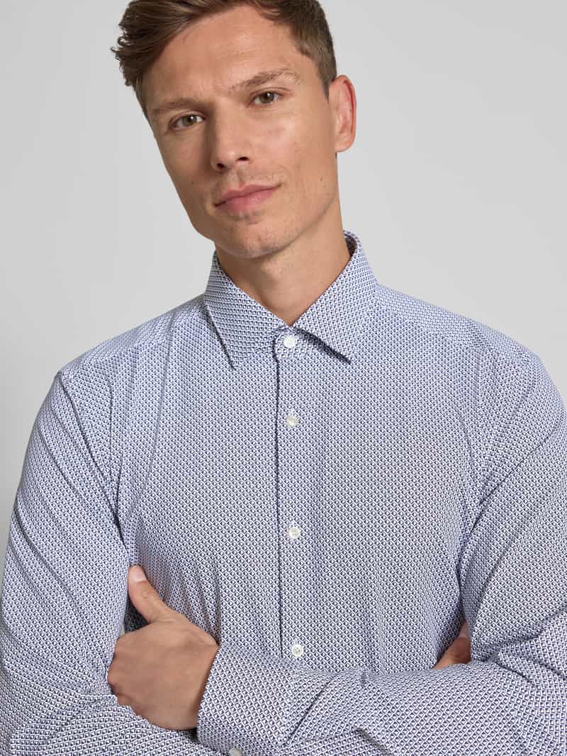 HUGO Slim fit zakelijk overhemd van licht stretchmateriaal model 'KENNO'