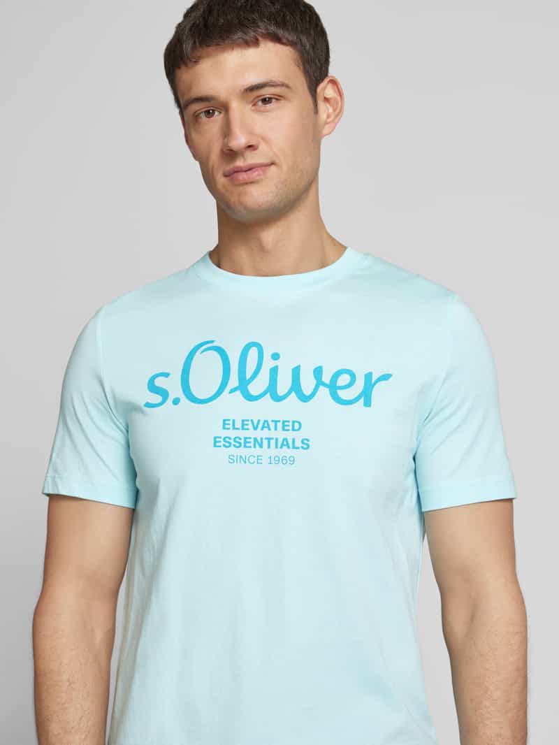 s.Oliver RED LABEL Regular fit T-shirt van puur katoen met grote labelprint