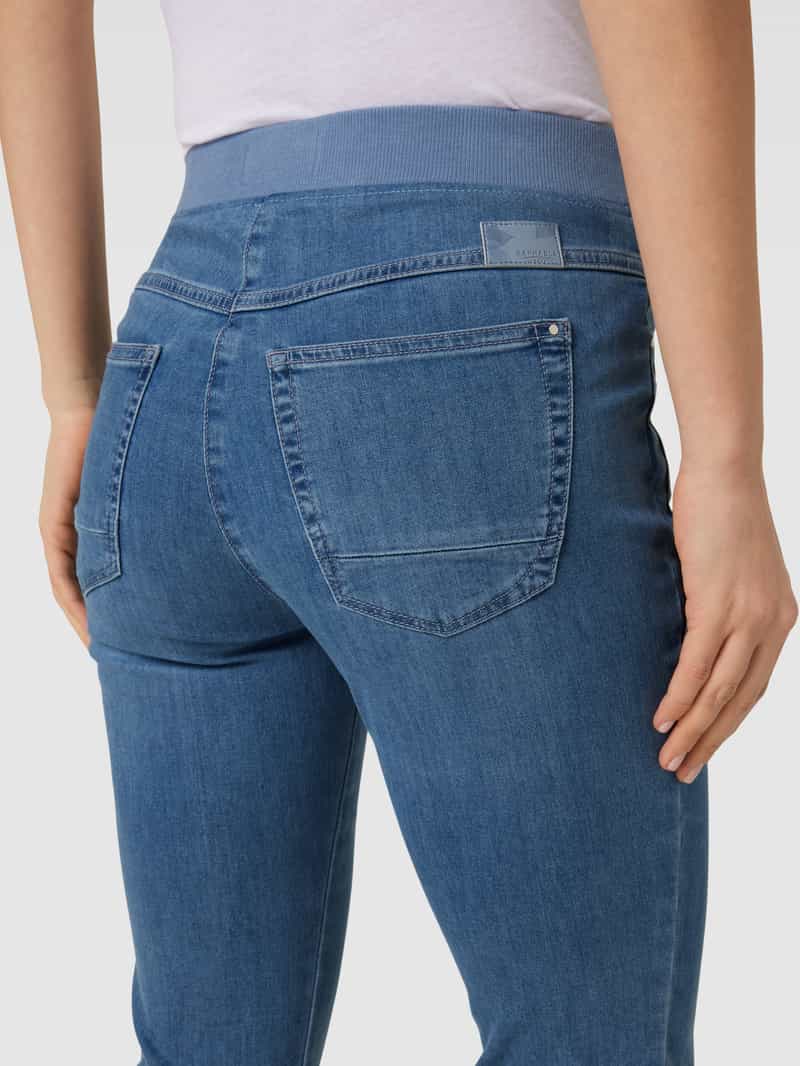 Raphaela By Brax Slim fit jeans met elastische band model 'Pamina Fun'