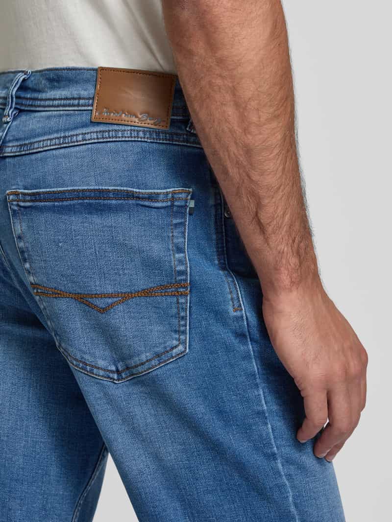 Christian Berg Men Regular fit jeans met steekzakken